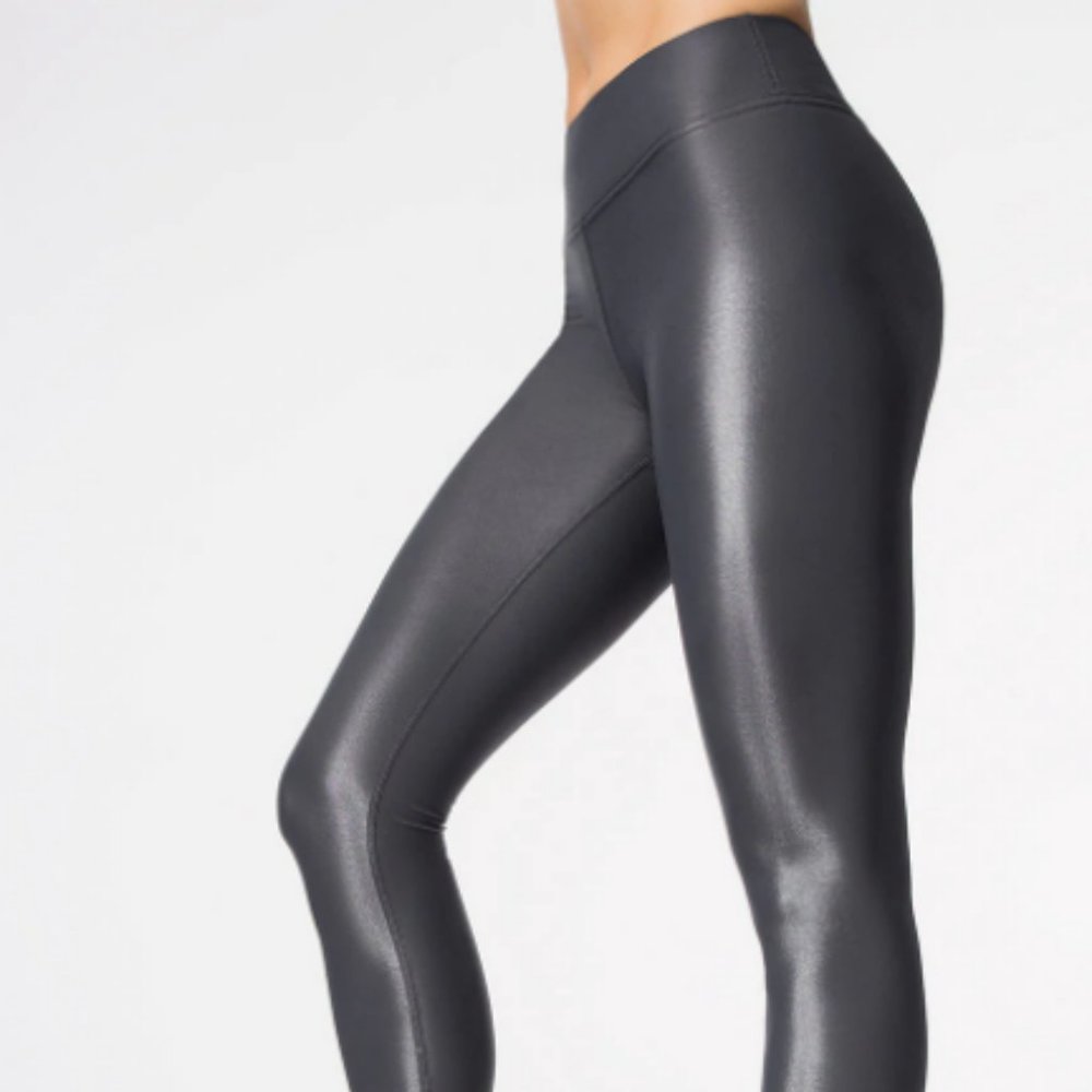 CARBON38 HIGH RISE FULL-LENGTH TAKARA LEGGINGS
